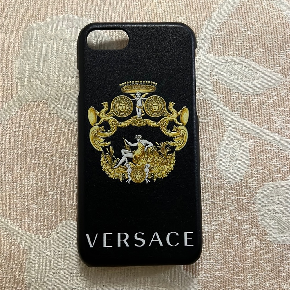 NWOT Versace iPhone 7/8 phone case